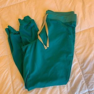 Figs Zamoras scrub pants-joggers